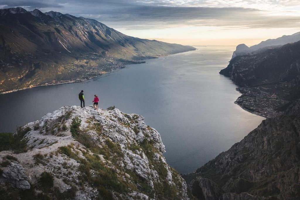 Me Ca - Appartamento Vacanze Riva del Garda Exteriér fotografie